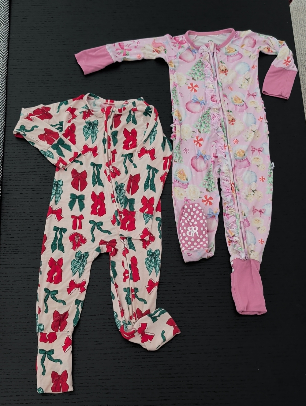 Lot 2 Baby Girl Christmas Print Bamboo Footies Bums & Roses Jammers 18-24M 2T